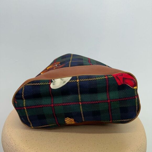 Accessories Unlimited Maine Vintage Plaid Equestrian Printed Canvas Leather Trim - Picture 13 of 16